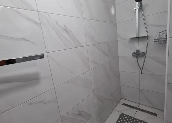 Innova Travelvir - Mateo Apartament Vir