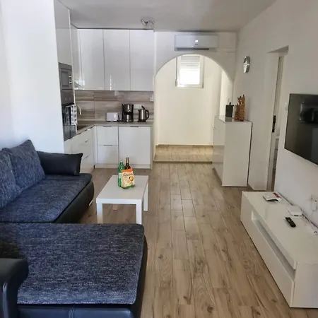 Apartament Mateo *